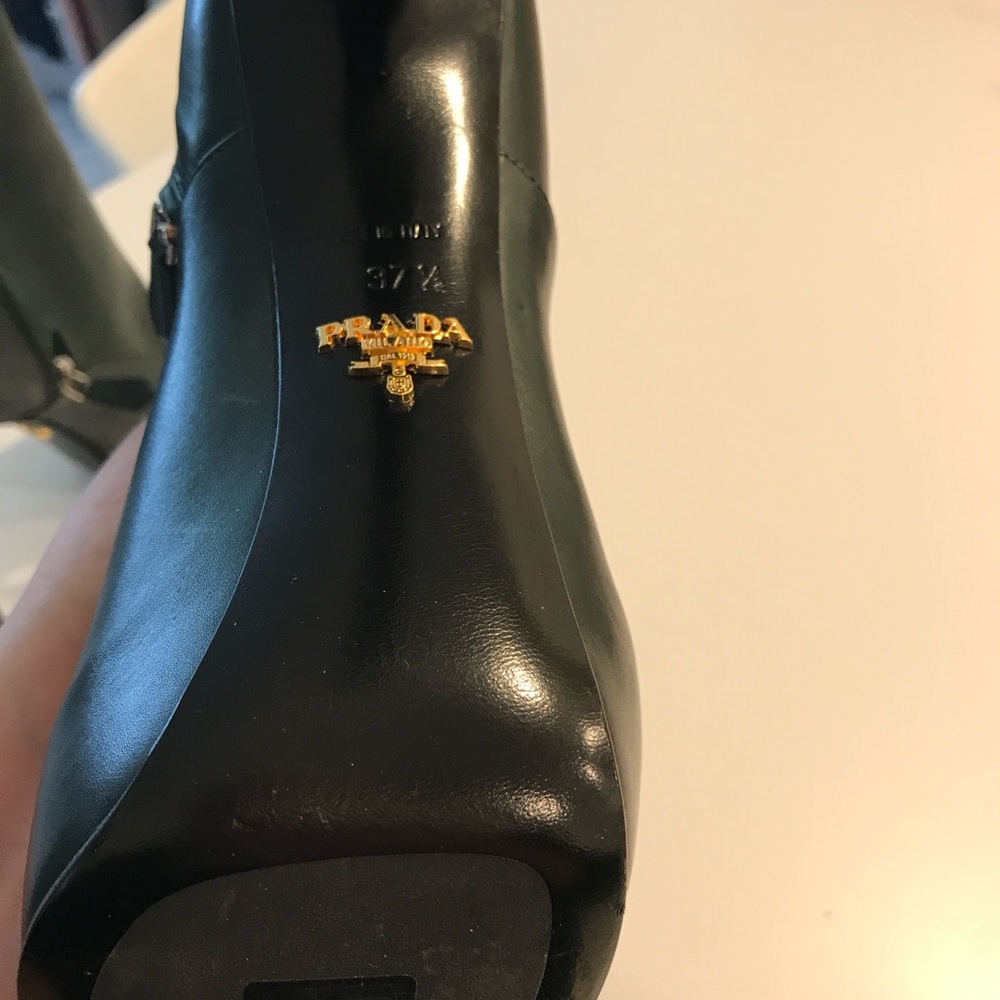 Hunter Green 4” Prada ankle boots. US size 7 - Picture 8 of 9